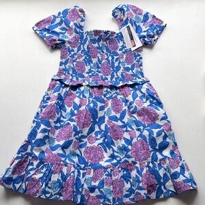 NWT Vineyard Vines Hydrangea Floral smocked dress size 5-6